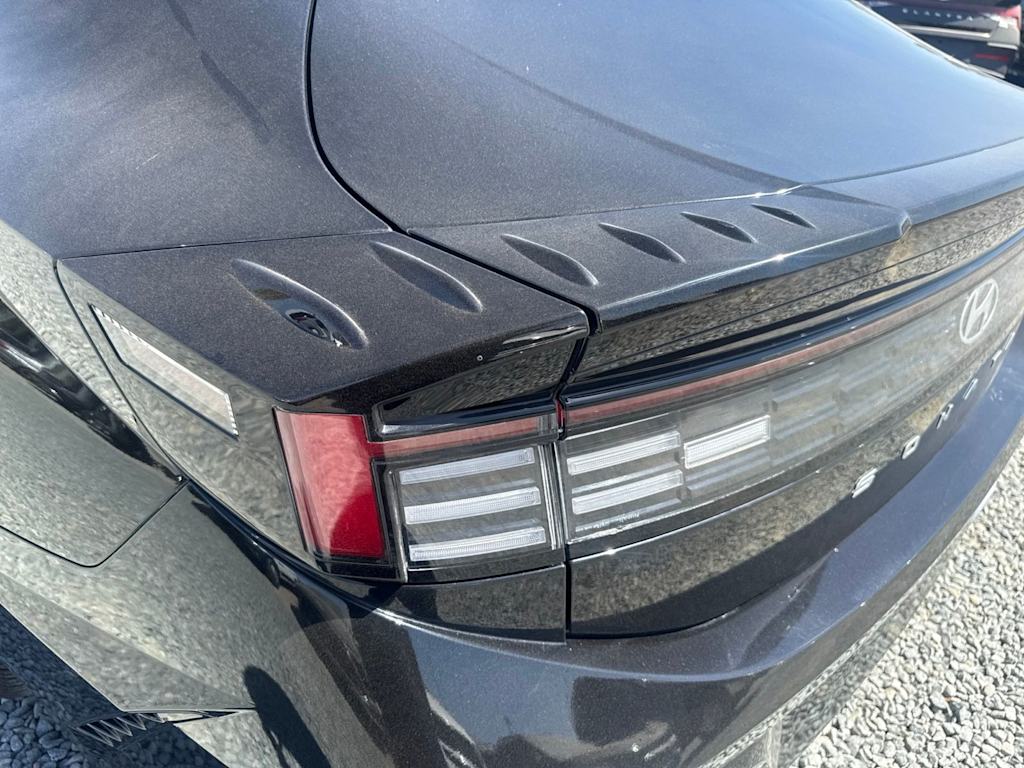 Thumbnail: 2025 Hyundai Sonata - 18