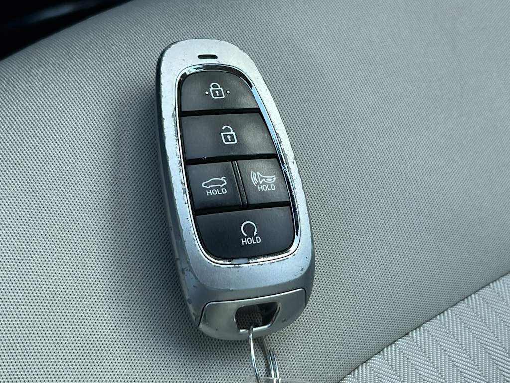 Thumbnail: 2023 Hyundai Sonata - 18