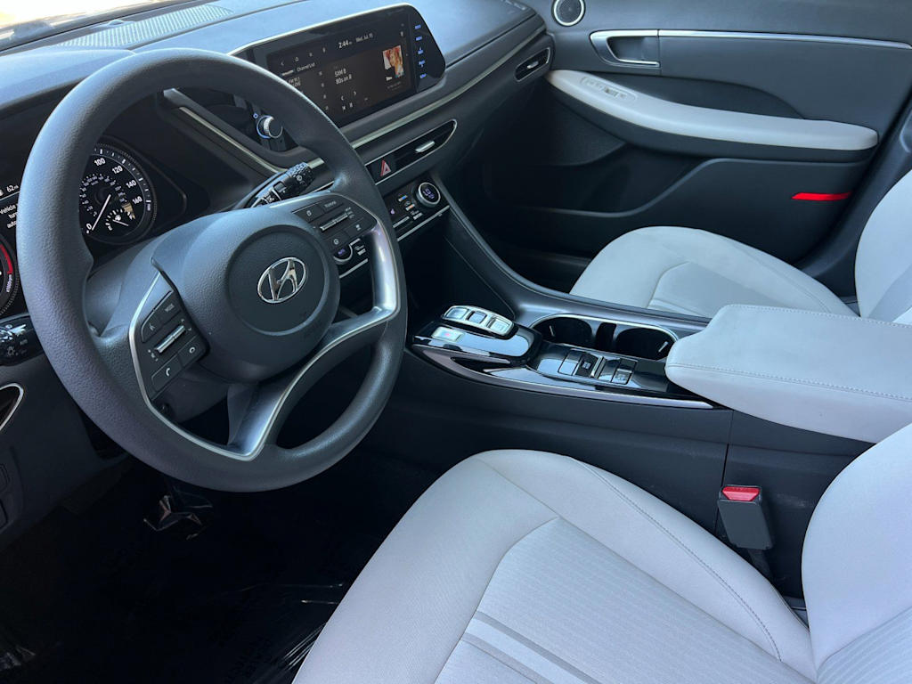 Thumbnail: 2023 Hyundai Sonata - 8