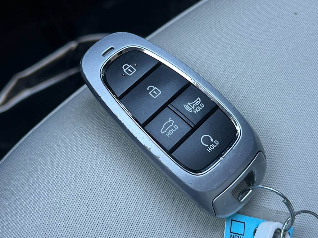 Thumbnail: 2023 Hyundai Sonata - 16