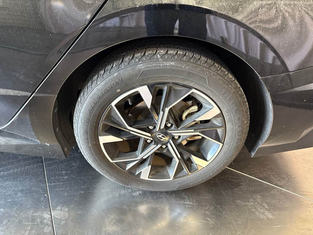 Thumbnail: 2024 Hyundai Sonata - 8