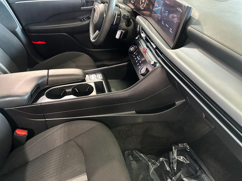 Thumbnail: 2024 Hyundai Sonata - 12
