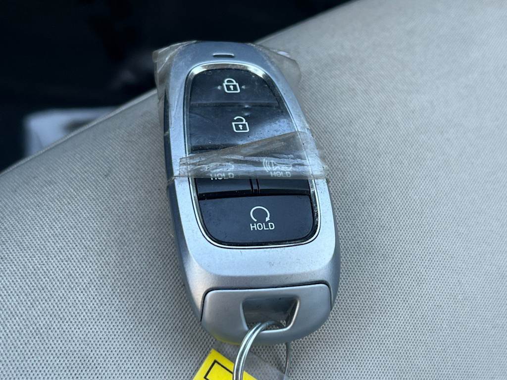 Thumbnail: 2023 Hyundai Sonata - 17