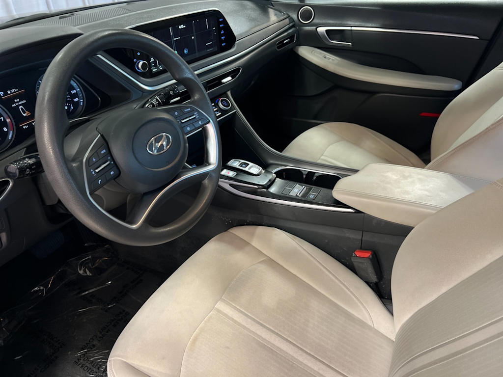 Thumbnail: 2023 Hyundai Sonata - 9
