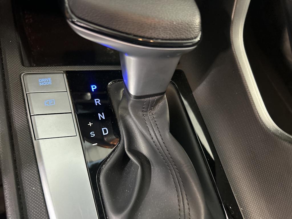 Thumbnail: 2023 Hyundai Elantra - 11
