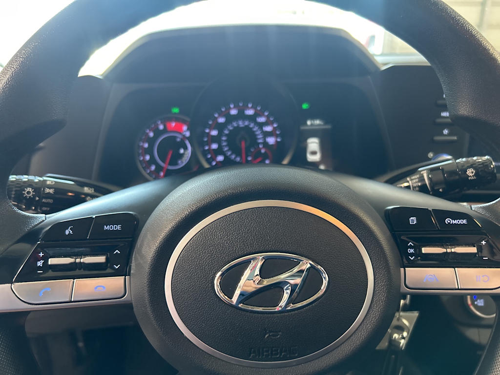 Thumbnail: 2023 Hyundai Elantra - 29