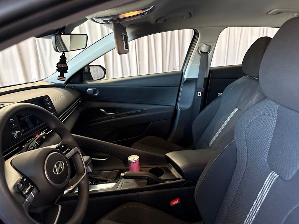 Thumbnail: 2026 Hyundai Elantra - 10