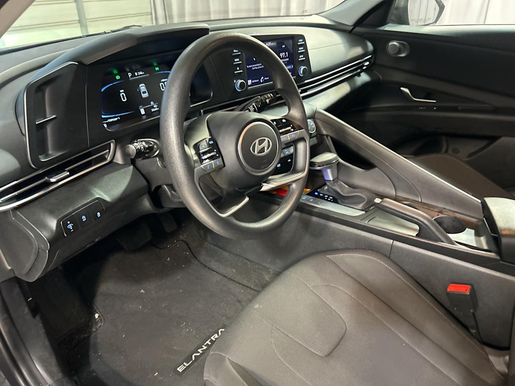 Thumbnail: 2025 Hyundai Elantra - 7