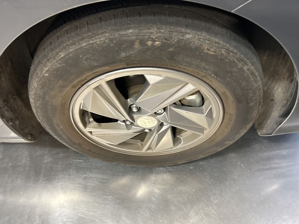 Thumbnail: 2025 Hyundai Elantra - 6