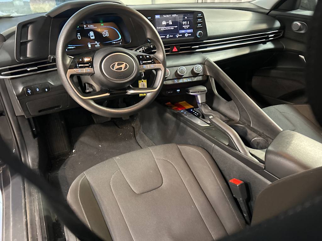 Thumbnail: 2025 Hyundai Elantra - 2