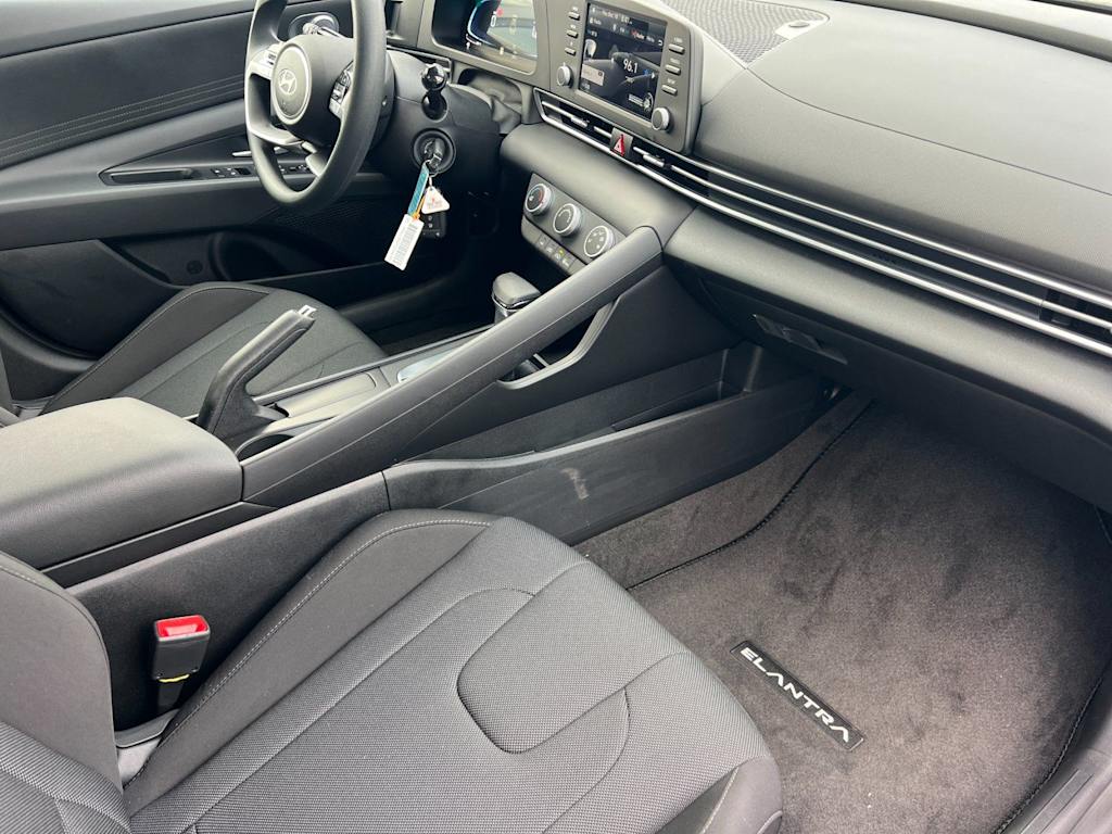 Thumbnail: 2026 Hyundai Elantra - 13