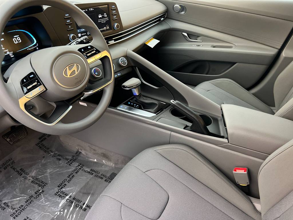 Thumbnail: 2026 Hyundai Elantra - 9