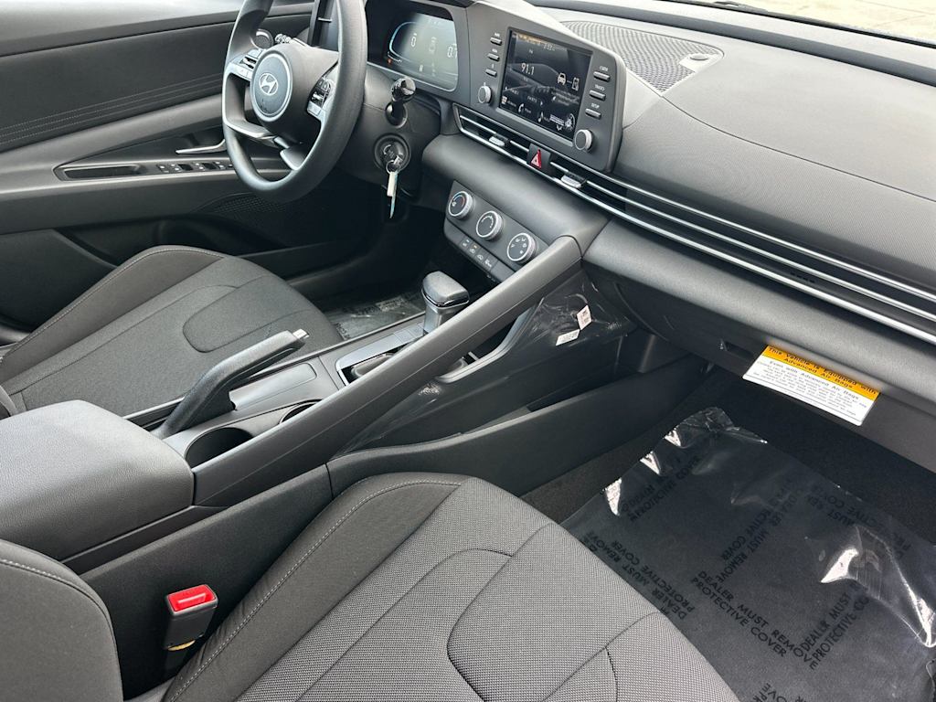Thumbnail: 2026 Hyundai Elantra - 12