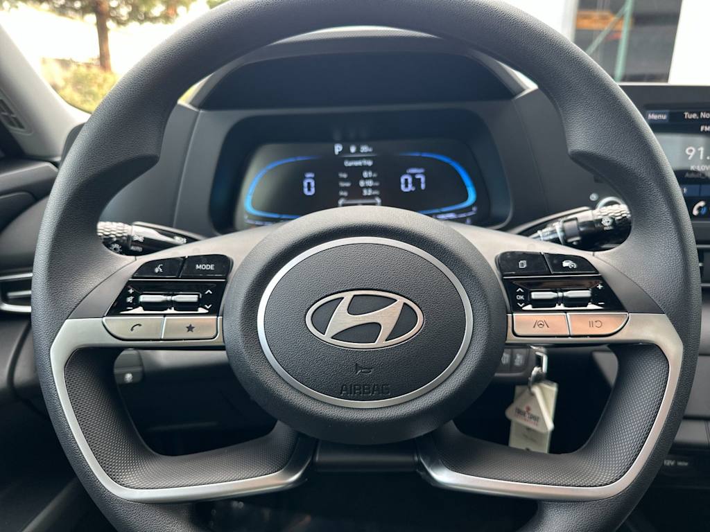 Thumbnail: 2026 Hyundai Elantra - 25