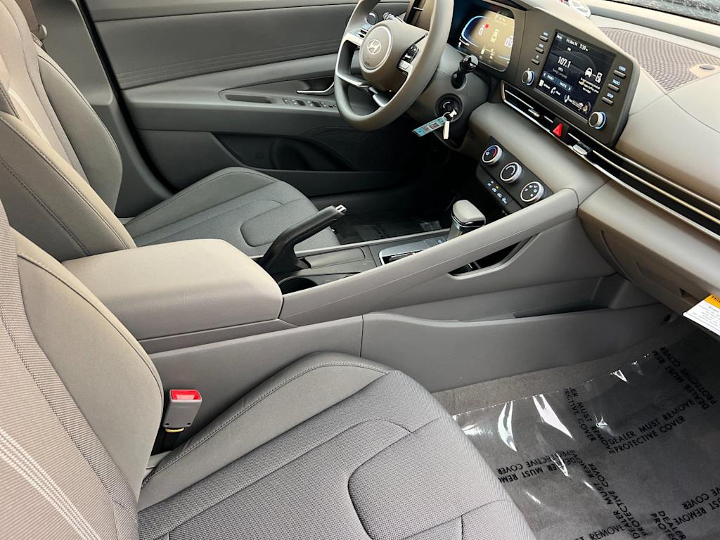 Thumbnail: 2026 Hyundai Elantra - 10