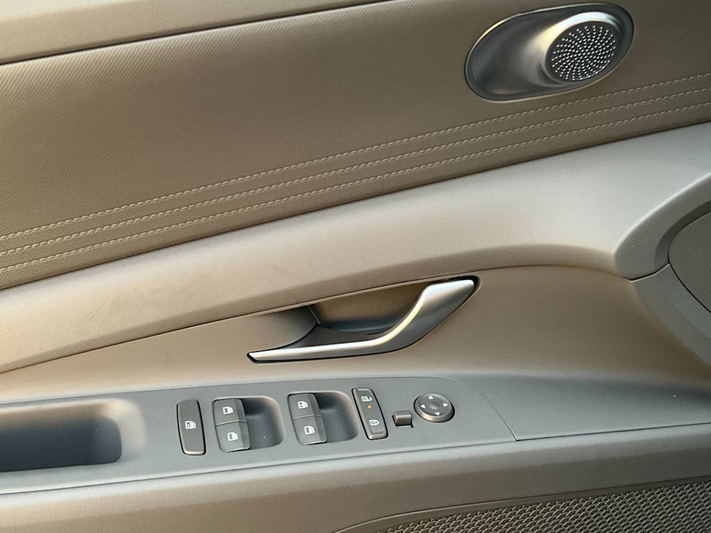 Thumbnail: 2026 Hyundai Elantra - 22