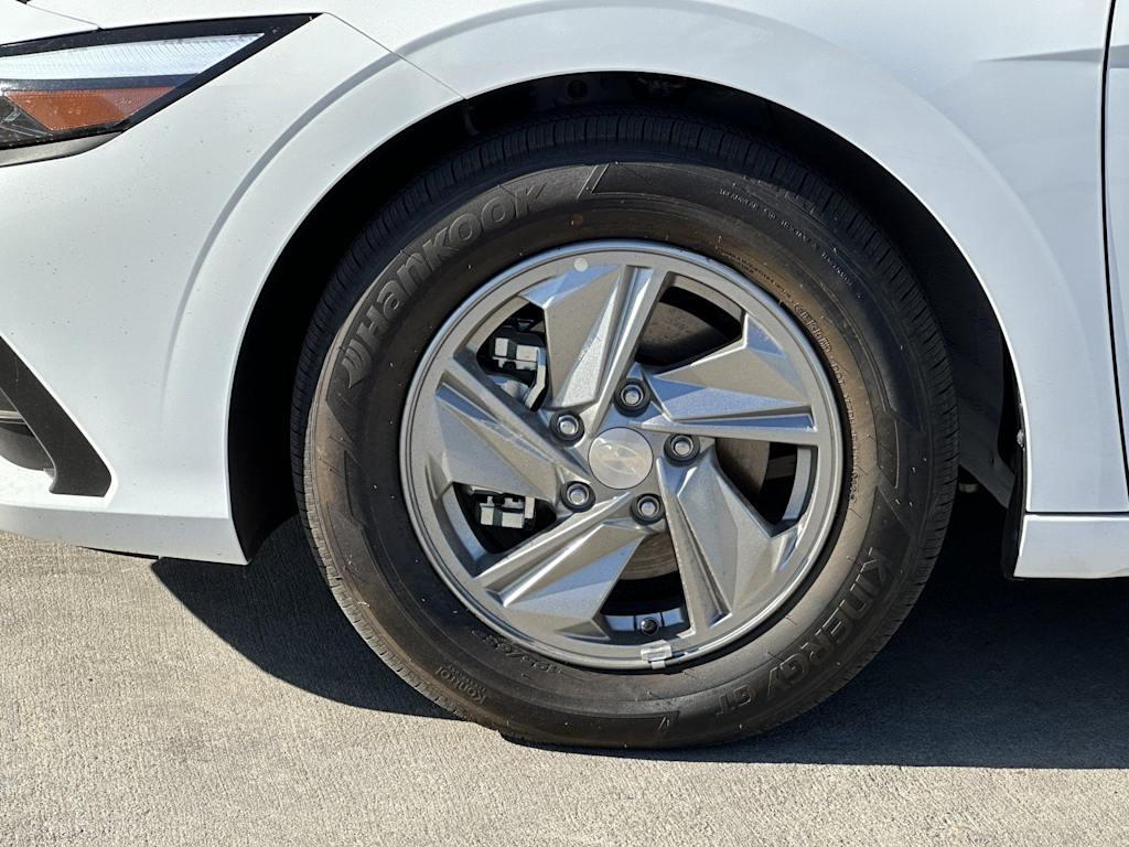 Thumbnail: 2026 Hyundai Elantra - 7
