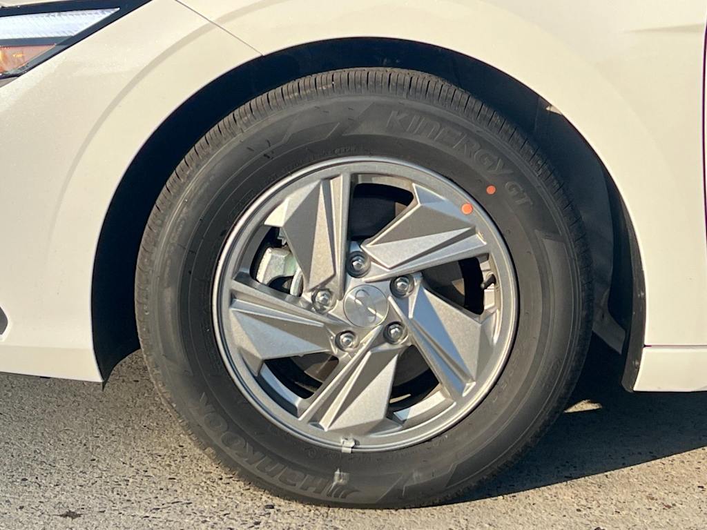 Thumbnail: 2026 Hyundai Elantra - 8