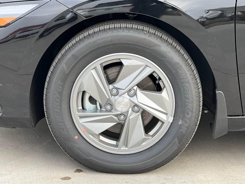 Thumbnail: 2026 Hyundai Elantra - 8