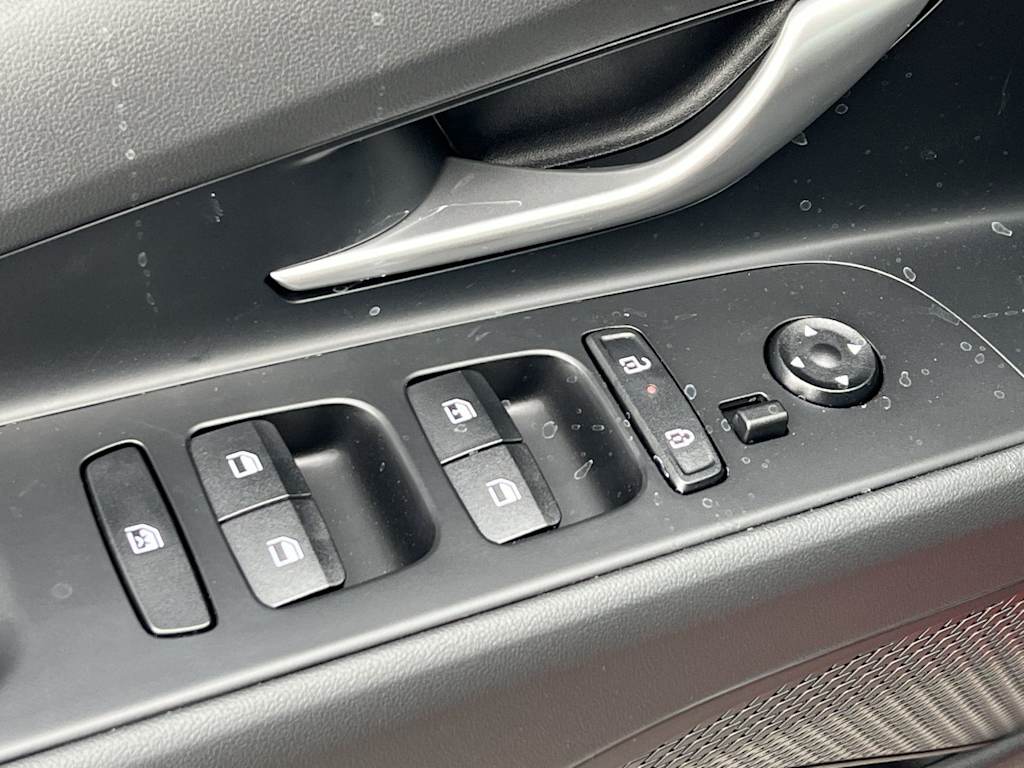 Thumbnail: 2026 Hyundai Elantra - 19