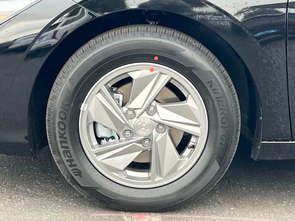 Thumbnail: 2026 Hyundai Elantra - 8