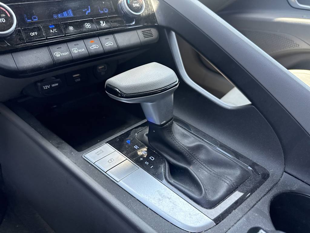 Thumbnail: 2023 Hyundai Elantra - 11