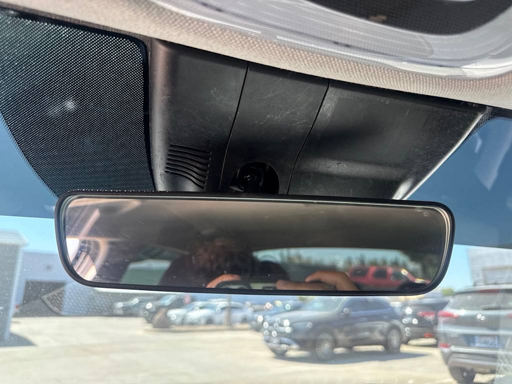 Thumbnail: 2023 Hyundai Elantra - 22