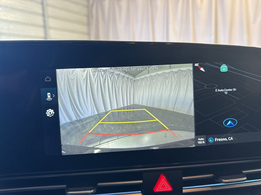 Thumbnail: 2024 Hyundai Elantra - 25