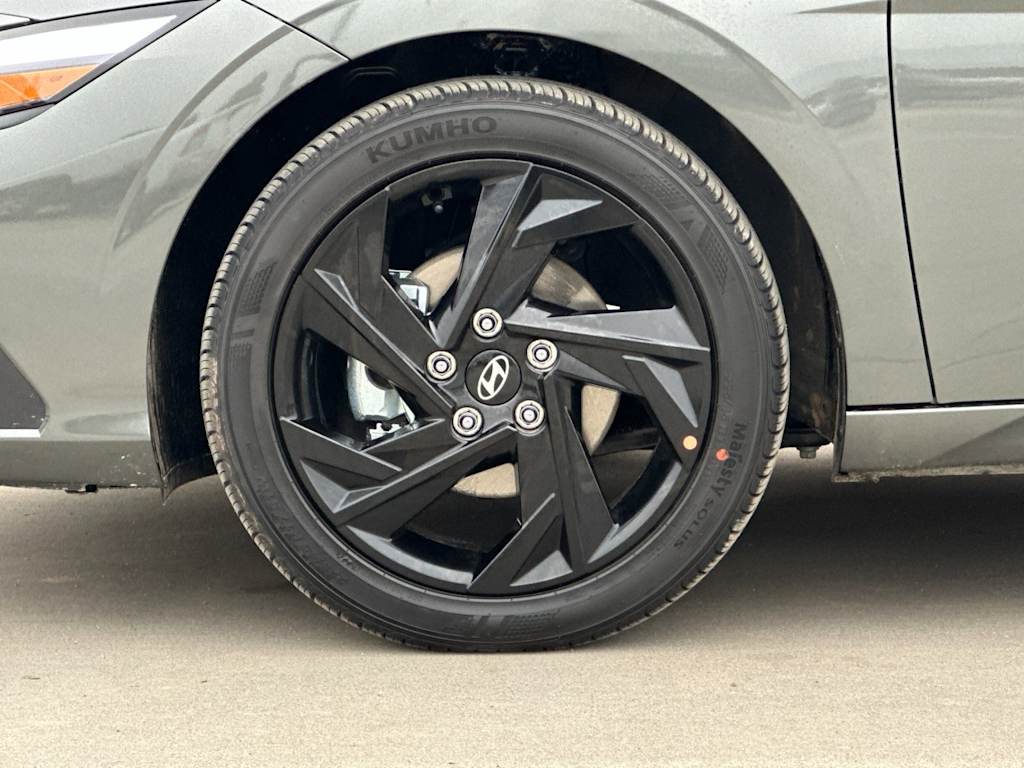 Thumbnail: 2026 Hyundai Elantra - 8