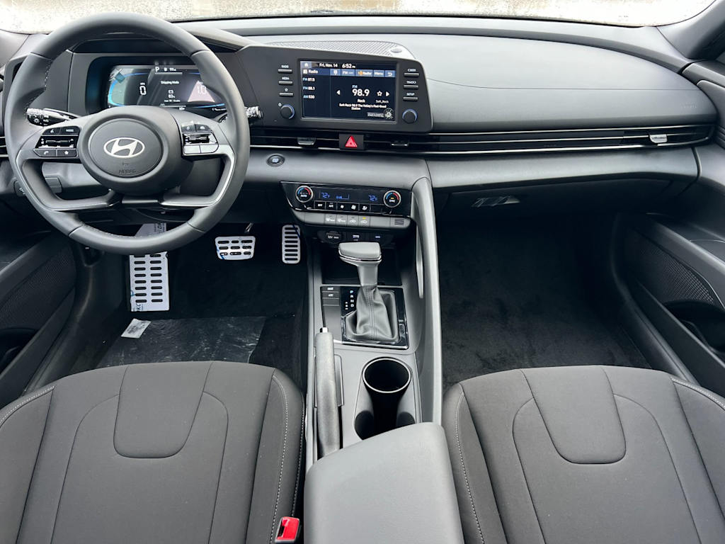 Thumbnail: 2026 Hyundai Elantra - 2