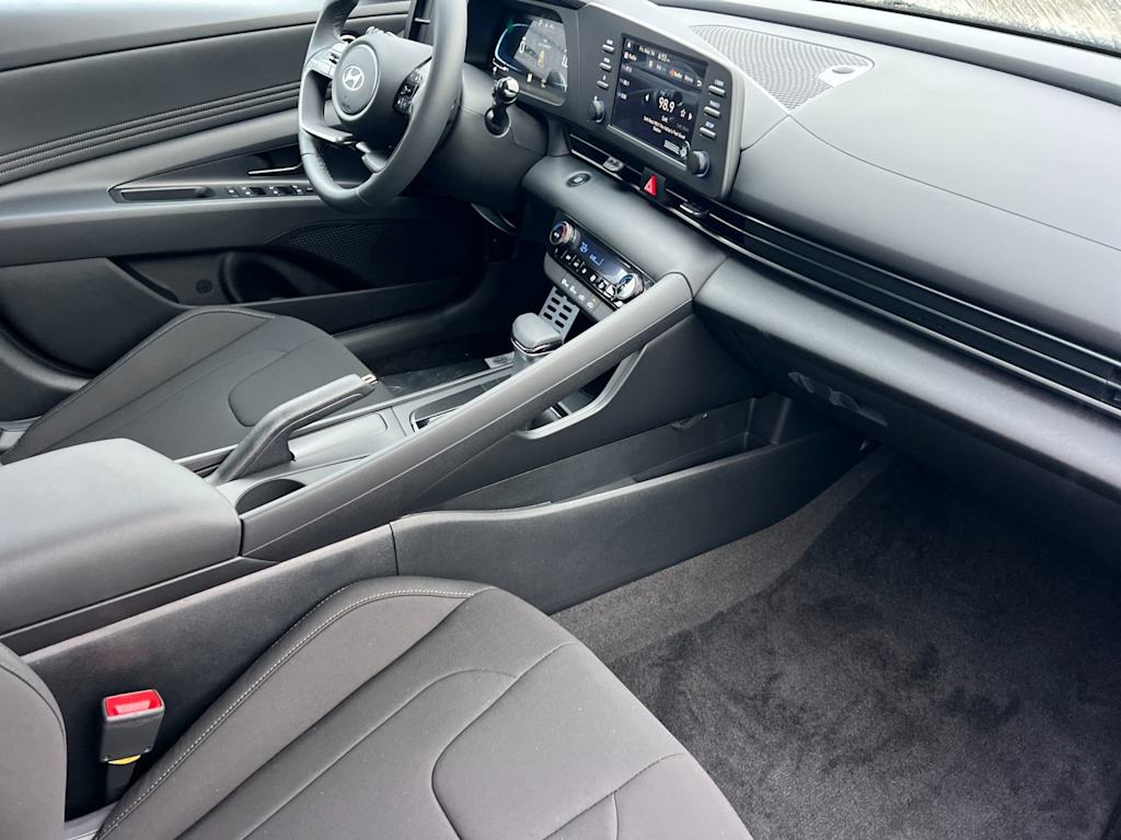 Thumbnail: 2026 Hyundai Elantra - 13