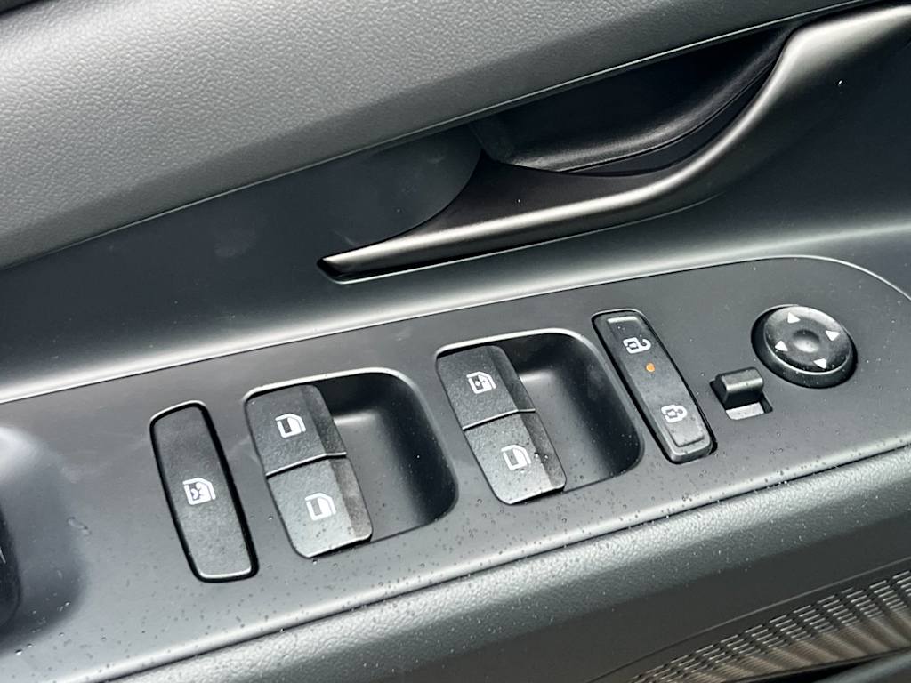 Thumbnail: 2026 Hyundai Elantra - 23