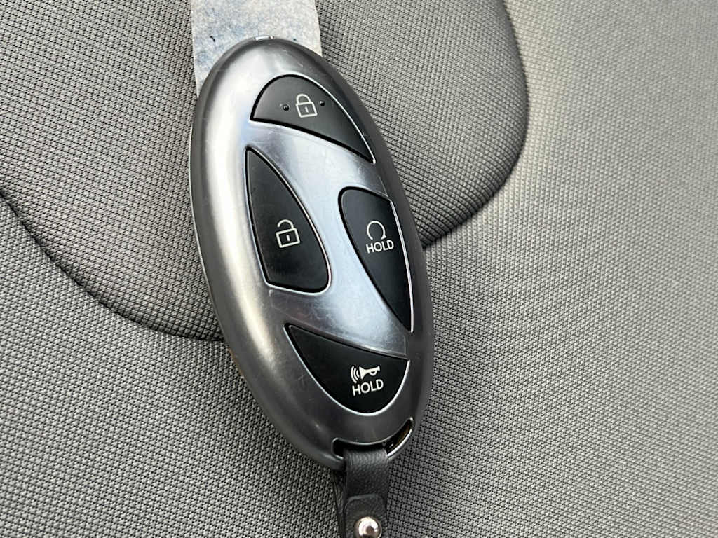 Thumbnail: 2025 Hyundai Elantra - 17