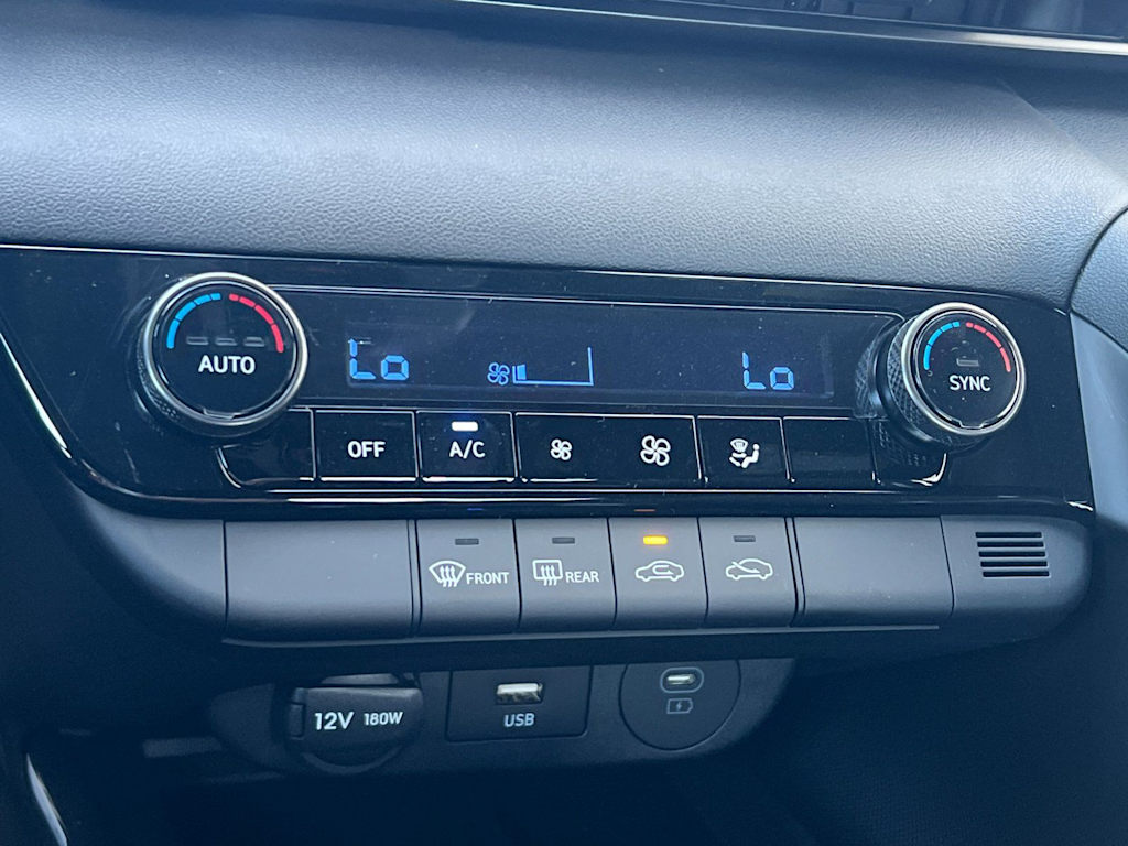 Thumbnail: 2026 Hyundai Elantra - 25
