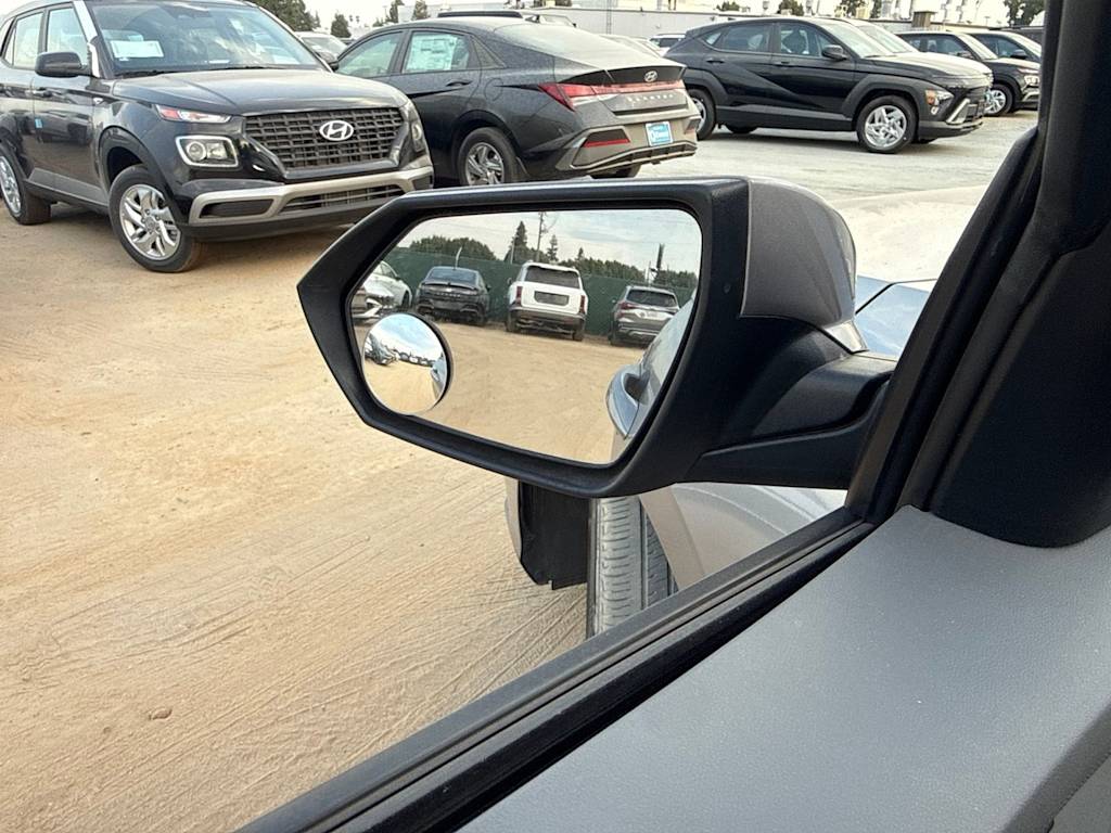 Thumbnail: 2024 Hyundai Elantra - 21