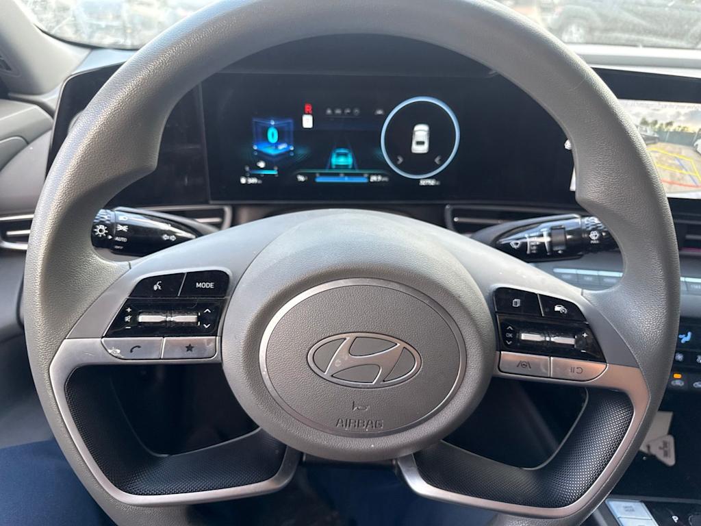 Thumbnail: 2024 Hyundai Elantra - 2
