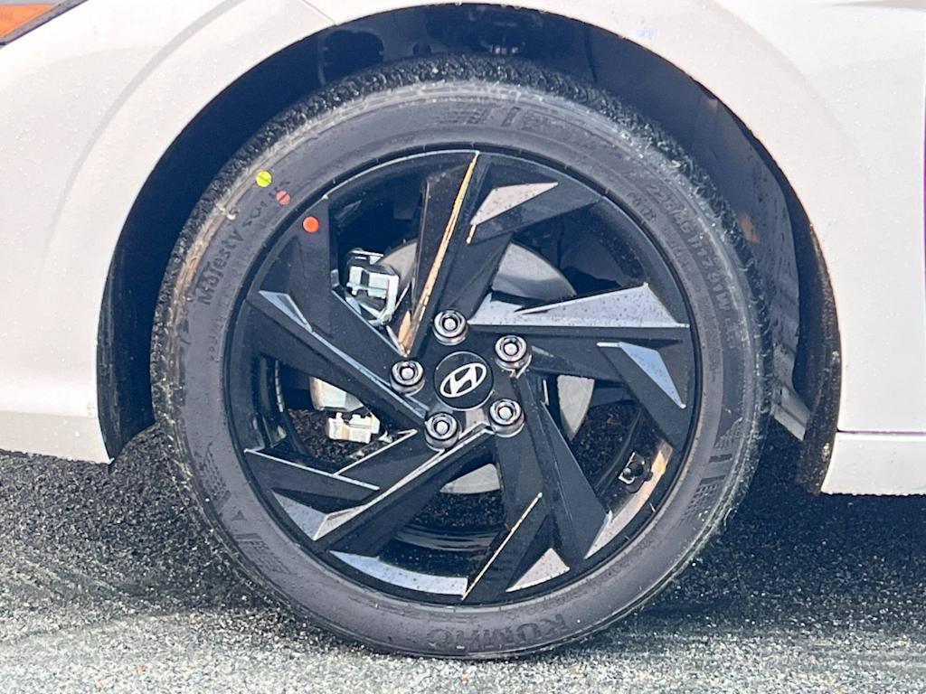 Thumbnail: 2026 Hyundai Elantra - 8