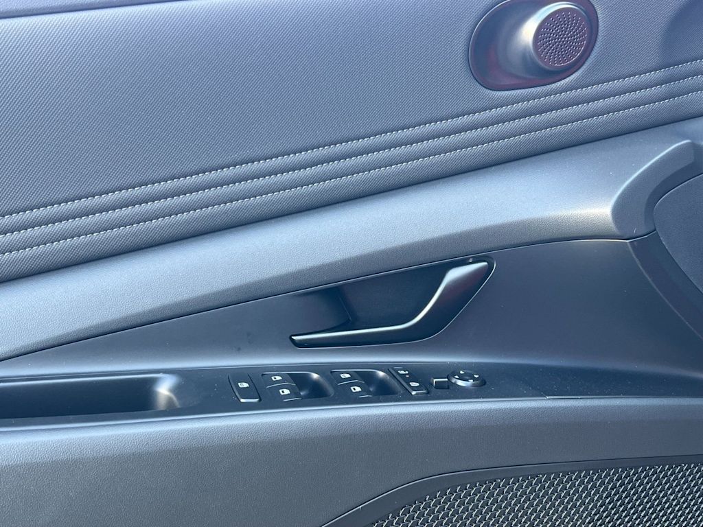 Thumbnail: 2026 Hyundai Elantra - 7