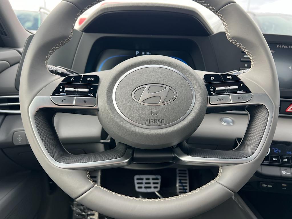 Thumbnail: 2025 Hyundai Elantra - 14