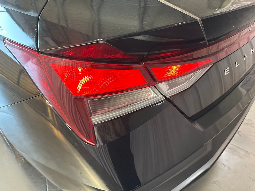 Thumbnail: 2024 Hyundai Elantra - 18