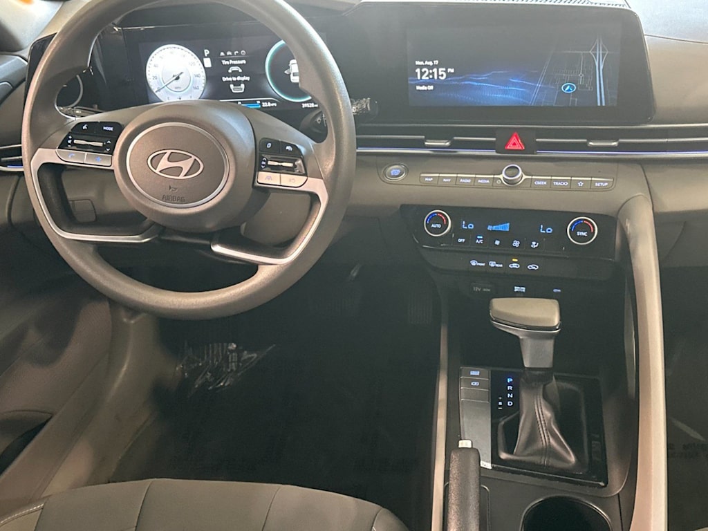 Thumbnail: 2024 Hyundai Elantra - 12
