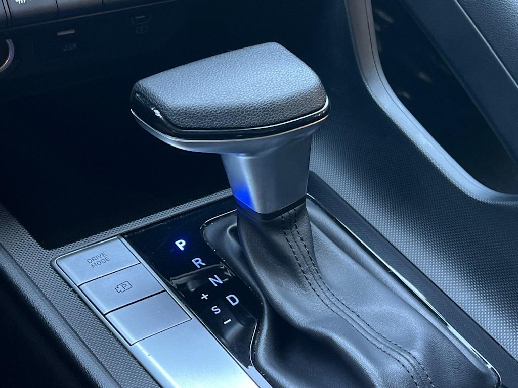 Thumbnail: 2024 Hyundai Elantra - 15