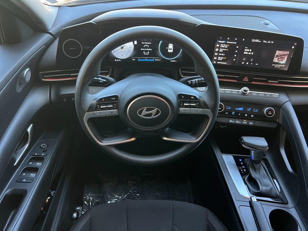 Thumbnail: 2024 Hyundai Elantra - 12