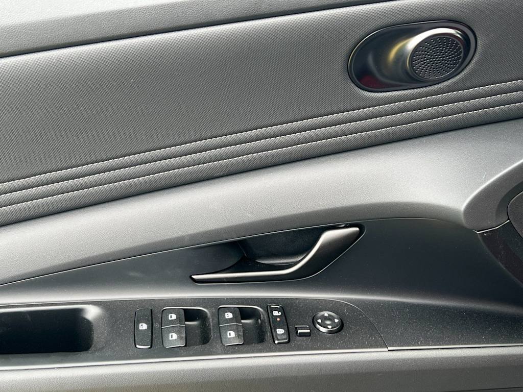 Thumbnail: 2026 Hyundai Elantra - 23