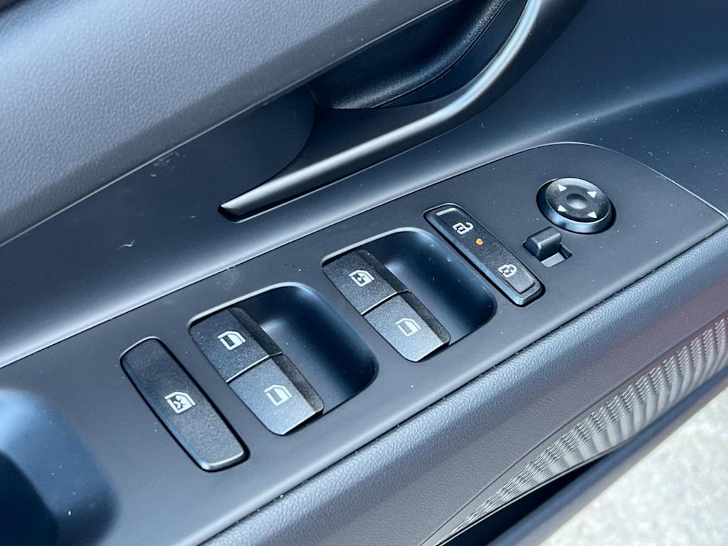 Thumbnail: 2026 Hyundai Elantra - 23