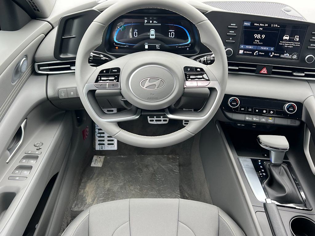 Thumbnail: 2026 Hyundai Elantra - 13