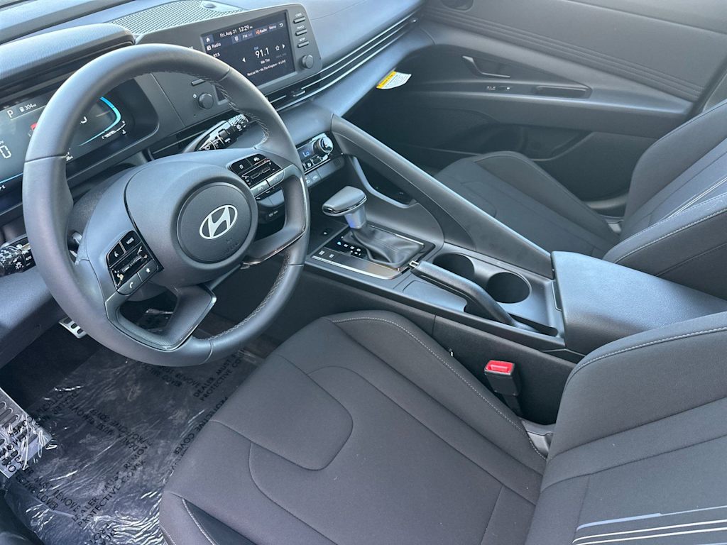 Thumbnail: 2026 Hyundai Elantra - 9