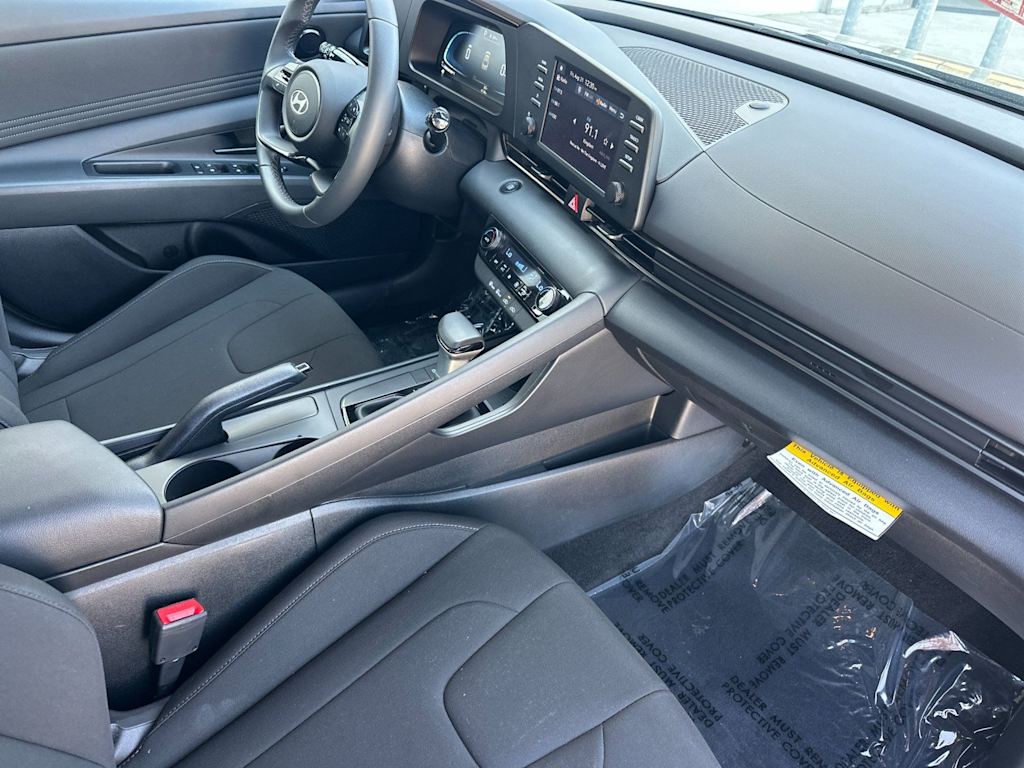 Thumbnail: 2026 Hyundai Elantra - 13