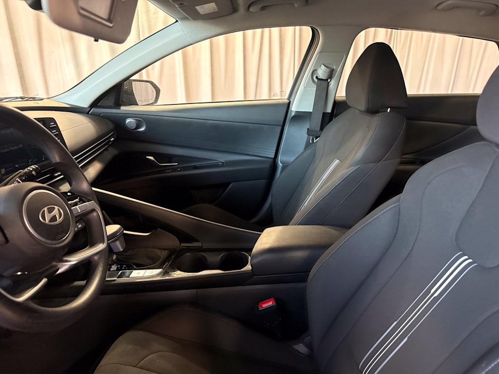 Thumbnail: 2026 Hyundai Elantra - 9