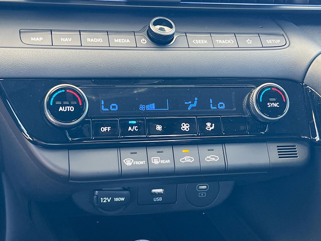 Thumbnail: 2026 Hyundai Elantra - 26